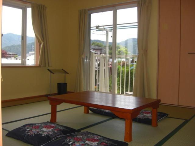 Resort Inn Sakanoshita Fujikawaguchiko Zimmer foto